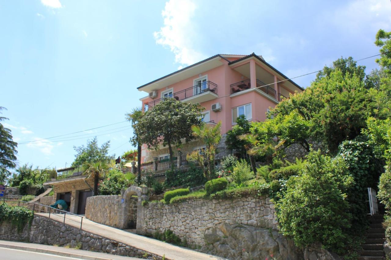 Apartments And Rooms By The Sea Medveja, Opatija - 2305 Ловран Экстерьер фото