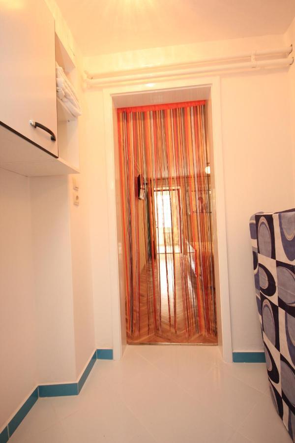 Apartments And Rooms By The Sea Medveja, Opatija - 2305 Ловран Экстерьер фото